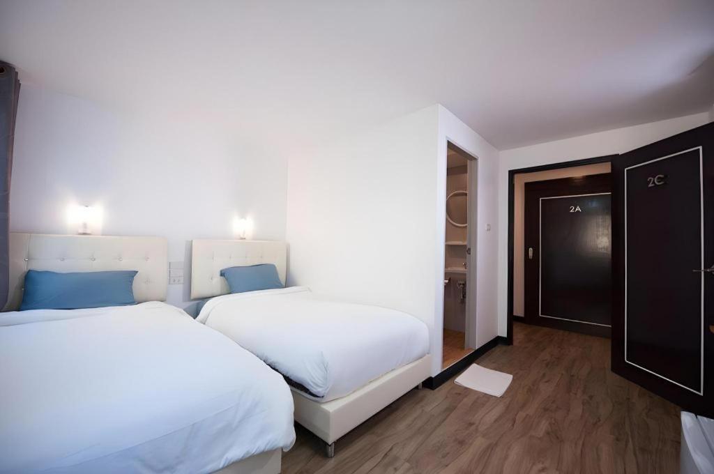 Hoppers Place Donmuang Hostel Bangkok